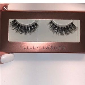 Lilly lashes limited edition lashes faux mink